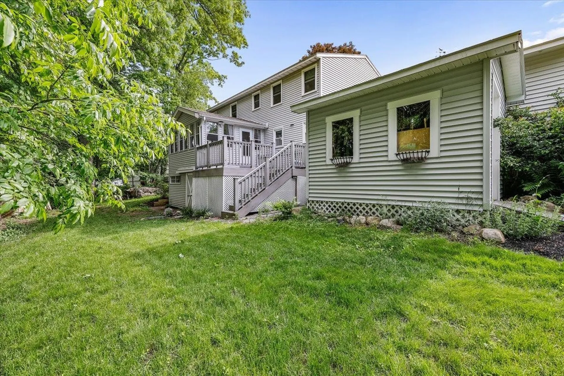 11 Douglas Street Merrimack NH 03054