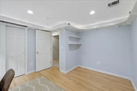 11 Douglas Street Merrimack NH 03054