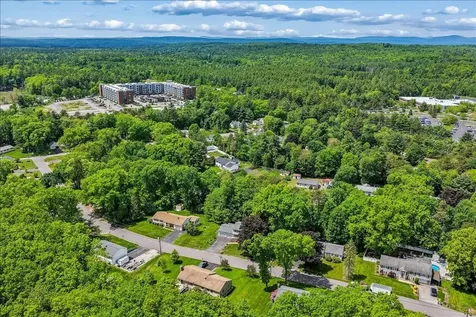 11 Douglas Street Merrimack NH 03054