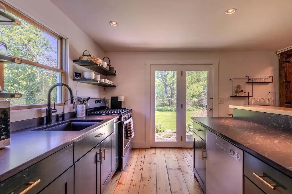 140 Route 30 Winhall VT 05340