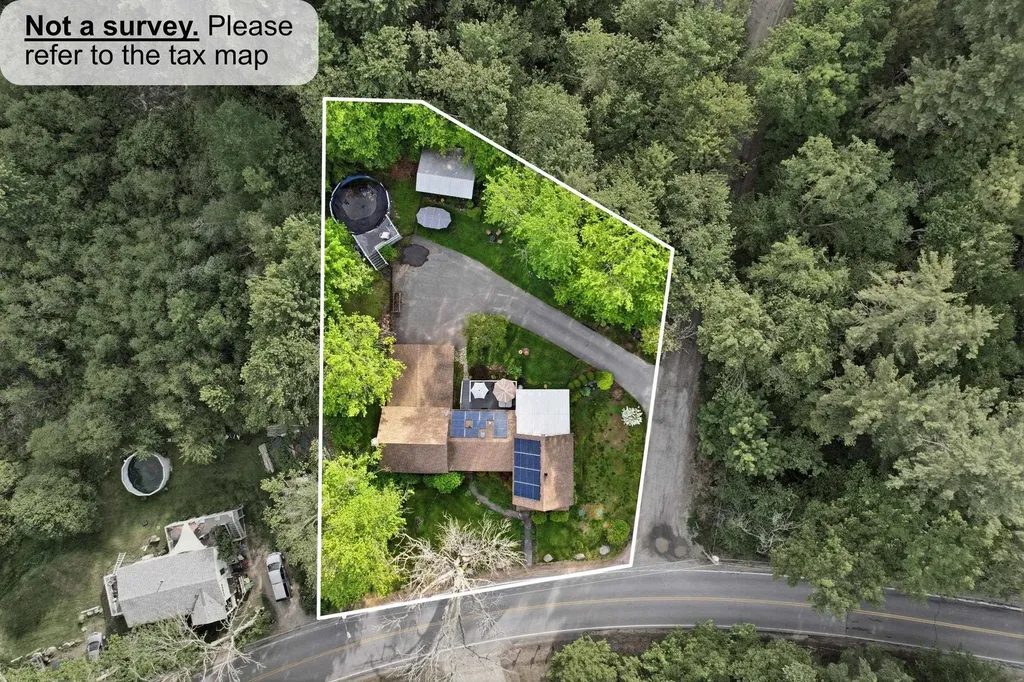 53 Sandown Road Fremont NH 03044