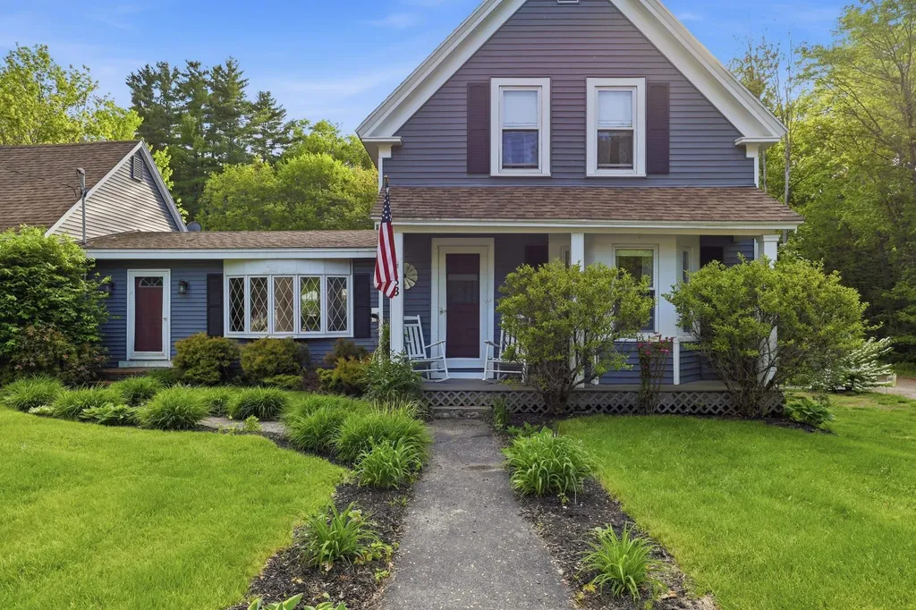53 Sandown Road Fremont NH 03044