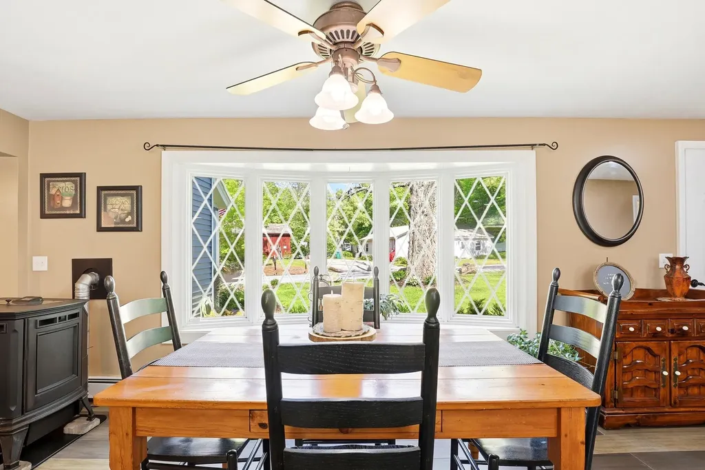 53 Sandown Road Fremont NH 03044