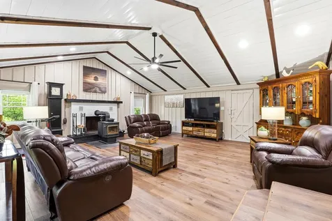 53 Sandown Road Fremont NH 03044