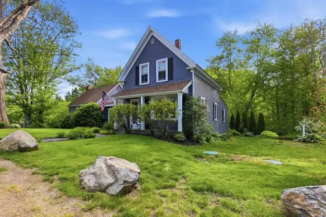 53 Sandown Road Fremont NH 03044