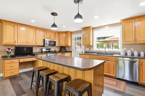 53 Sandown Road Fremont NH 03044