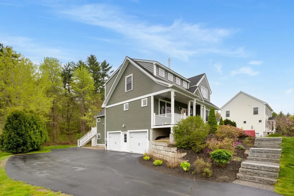 14 Cushman Way Greenland NH 03840
