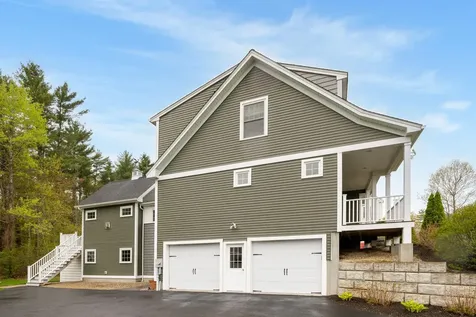 14 Cushman Way Greenland NH 03840