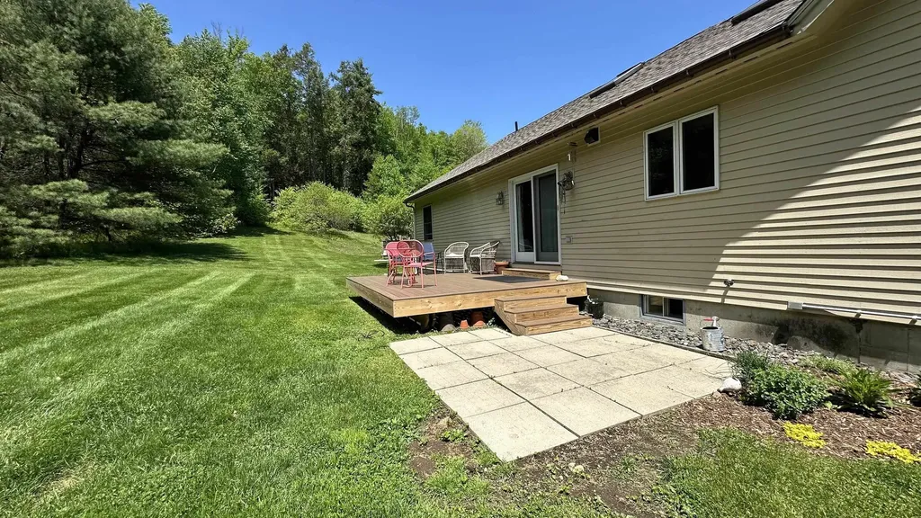 94 Brets Road Brattleboro VT 05301