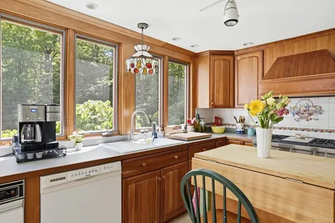 15 Woodward Road Merrimack NH 03054