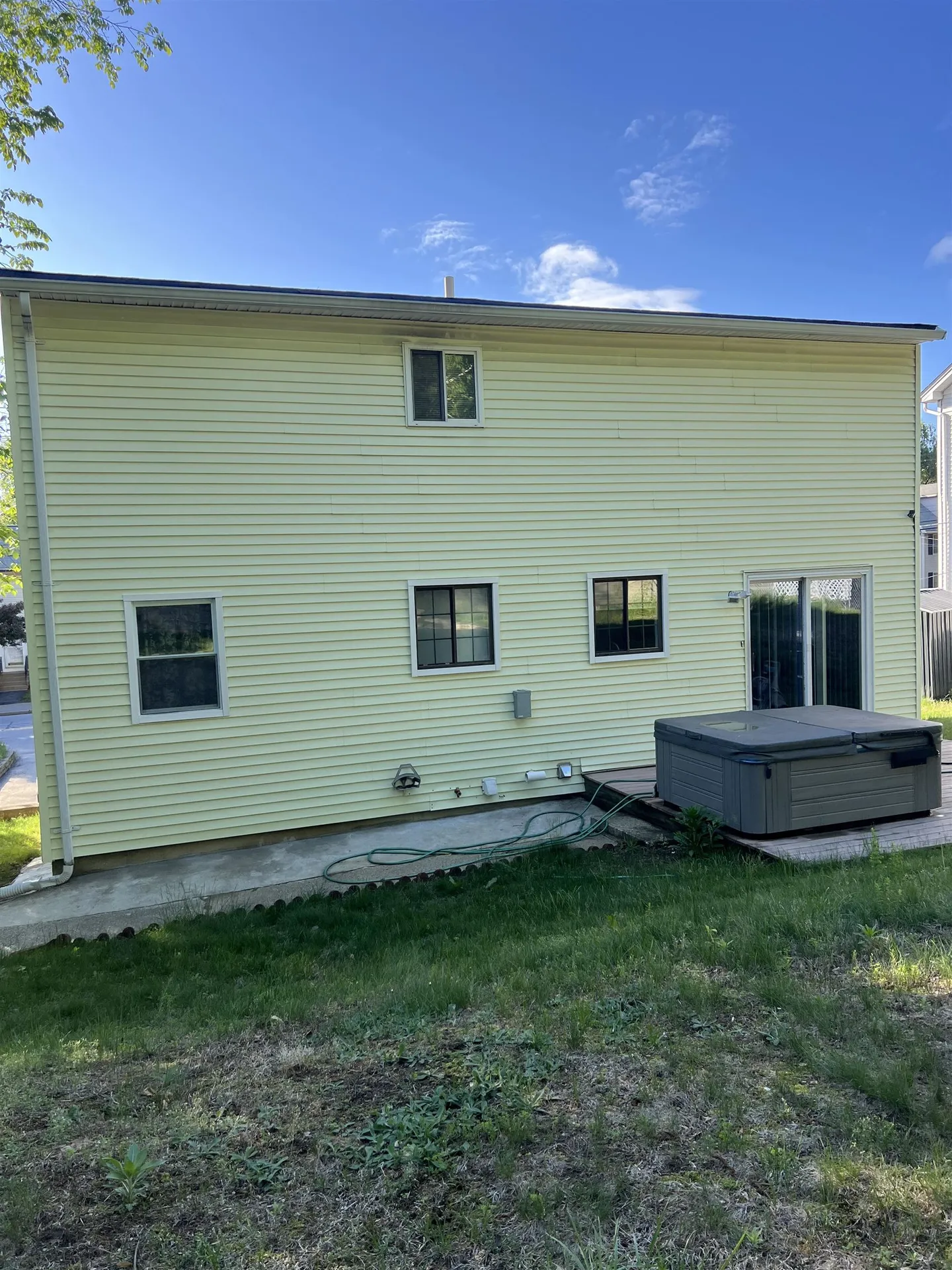 109 Weston Road Manchester NH 03103