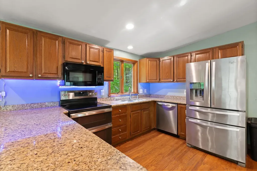 540 Main Street Sandown NH 03873