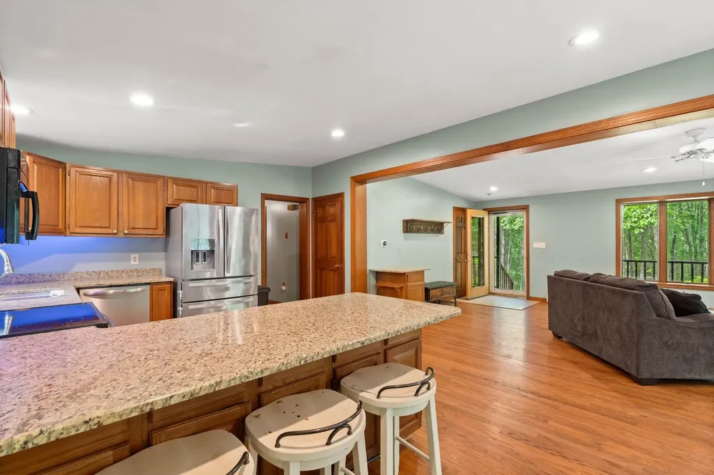 540 Main Street Sandown NH 03873