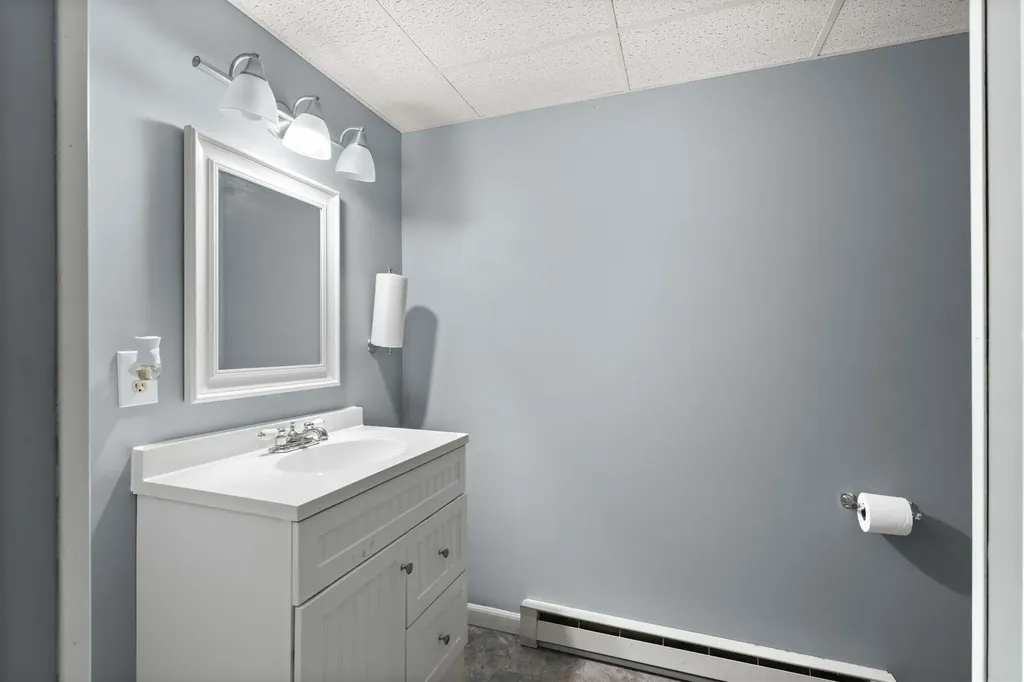 540 Main Street Sandown NH 03873