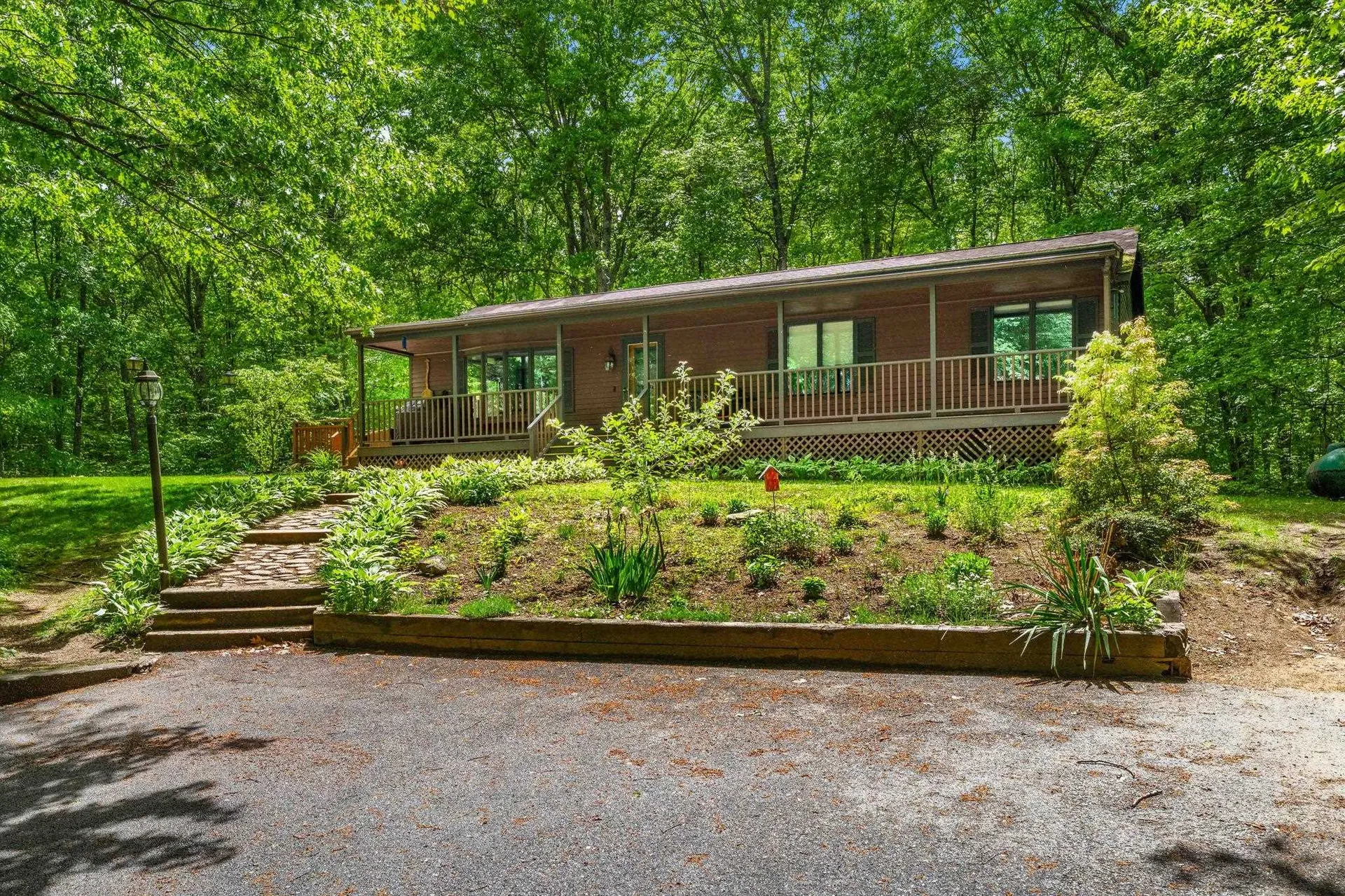540 Main Street Sandown NH 03873