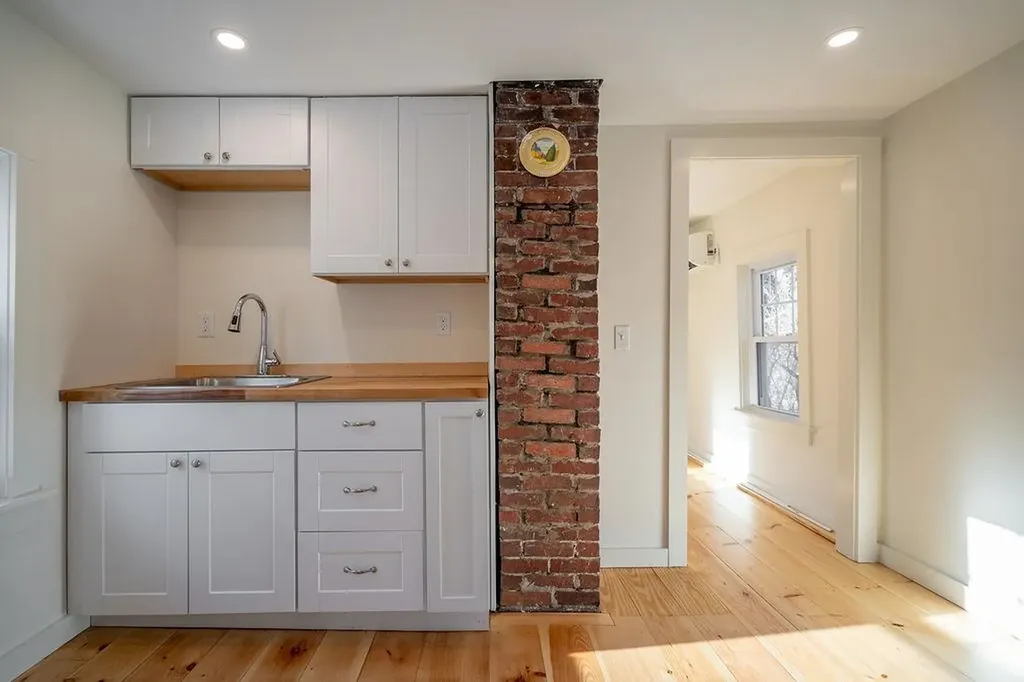 79 Brave Boat Harbor Road Kittery ME 03905