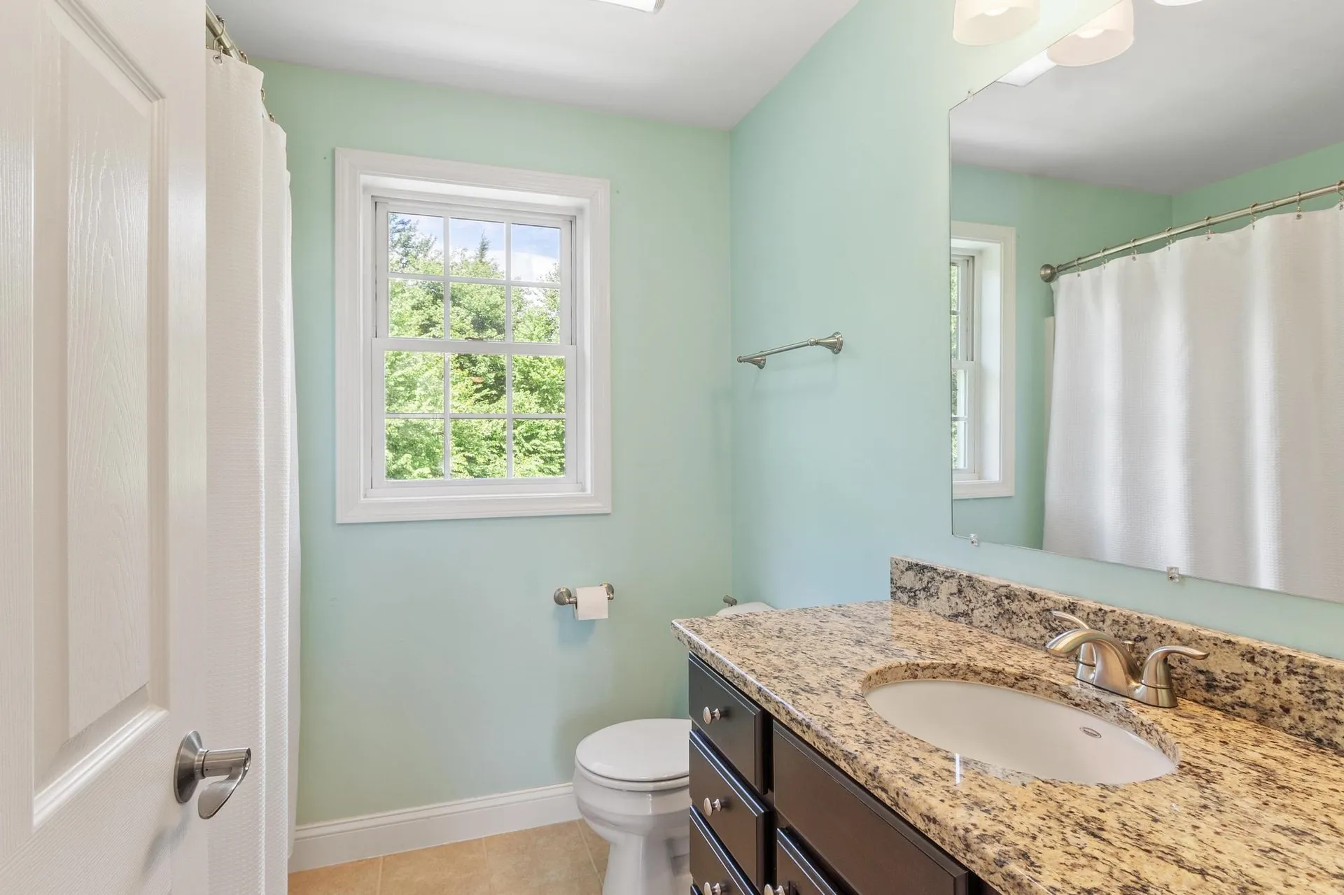 8 Jana Circle Sandown NH 03873