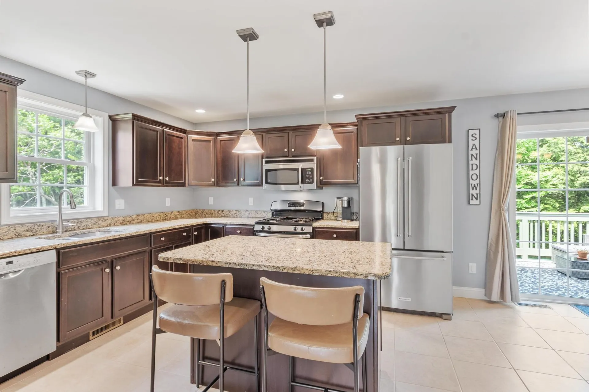 8 Jana Circle Sandown NH 03873