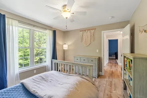 8 Jana Circle Sandown NH 03873