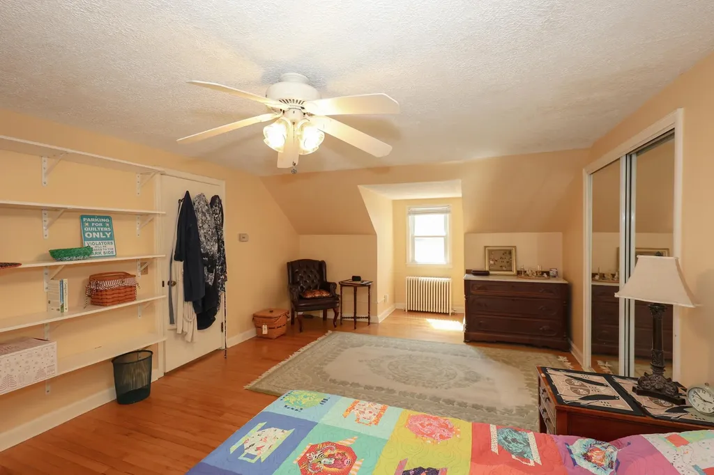 137 Grand Avenue Manchester NH 03109
