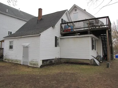 3 Mcilvin Street Manchester NH 03103
