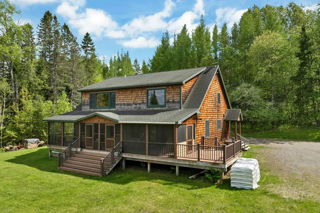 377 Titus Hill Road Colebrook NH 03576