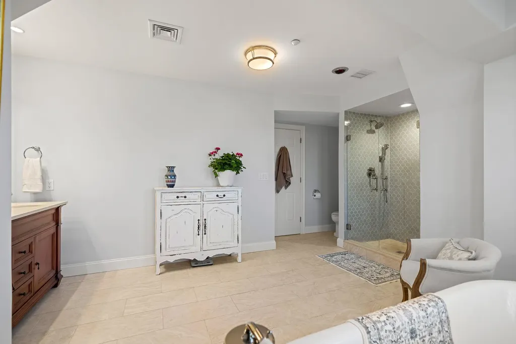 24 Porter Street Portsmouth NH 03801