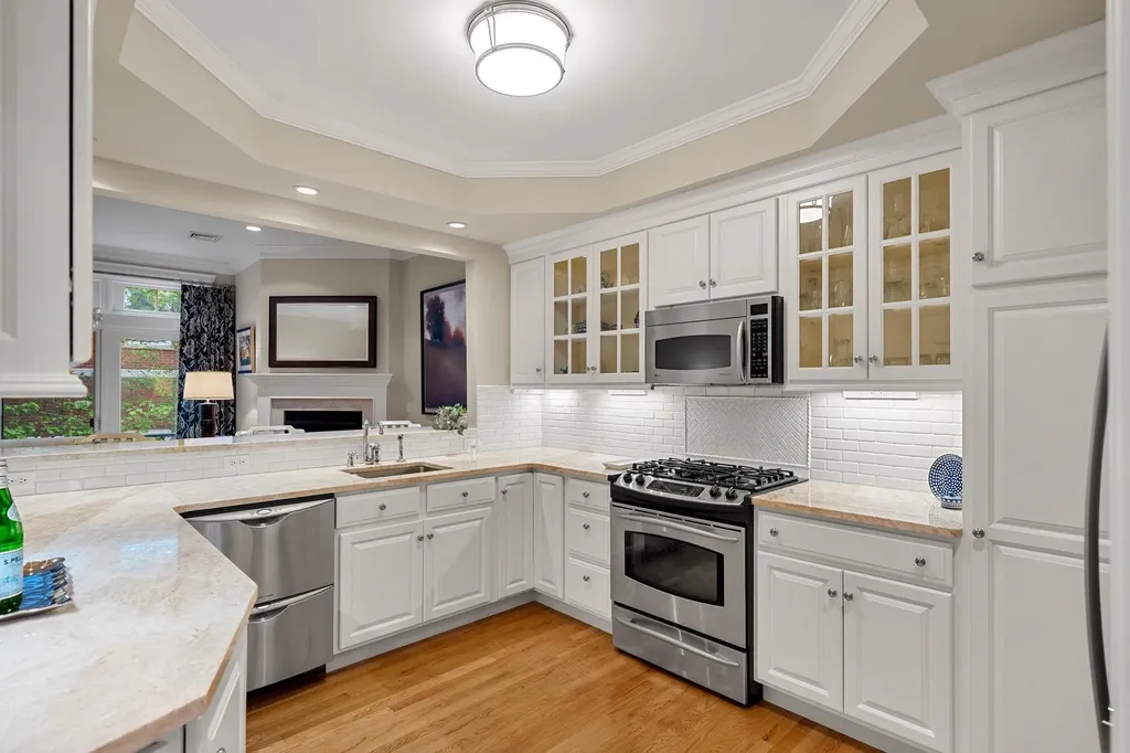 24 Porter Street Portsmouth NH 03801
