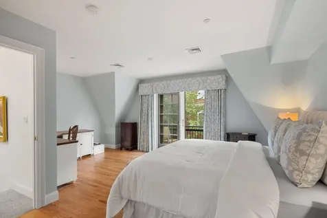 24 Porter Street Portsmouth NH 03801