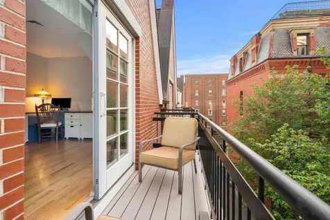 24 Porter Street Portsmouth NH 03801