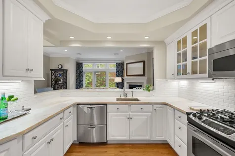 24 Porter Street Portsmouth NH 03801