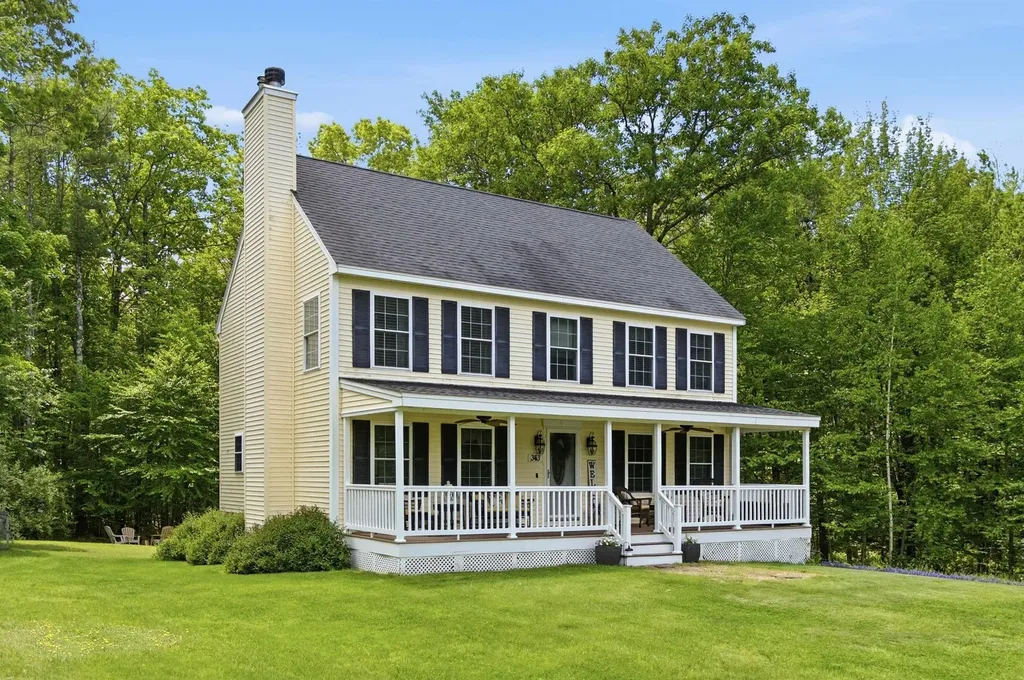343 Beauty Hill Road Barrington NH 03825