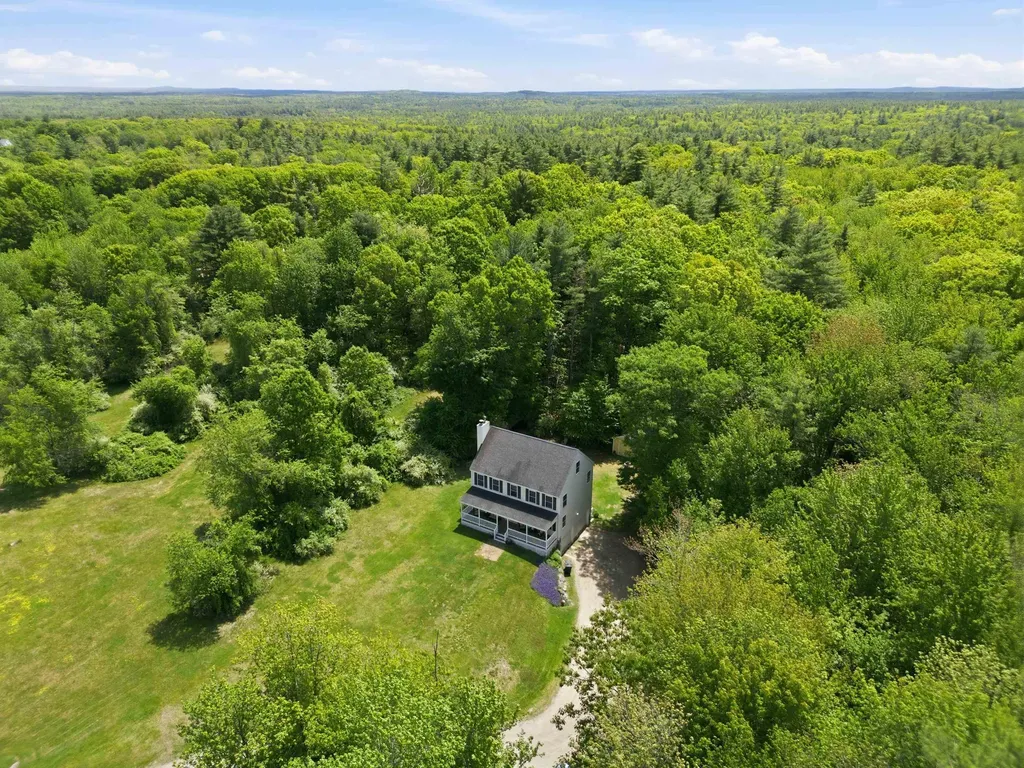 343 Beauty Hill Road Barrington NH 03825