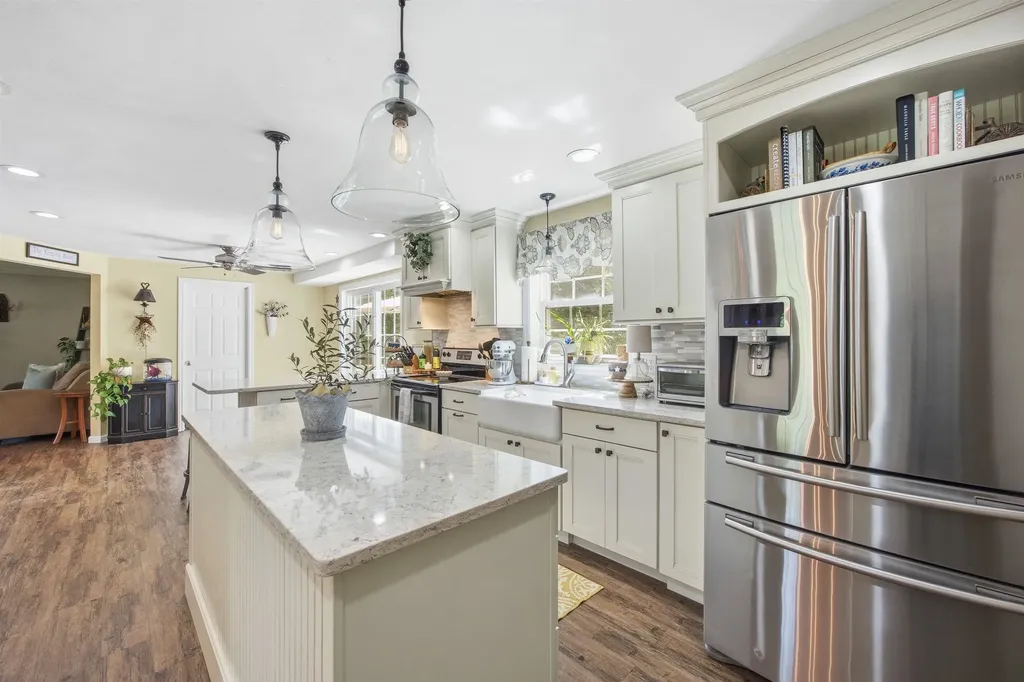 343 Beauty Hill Road Barrington NH 03825