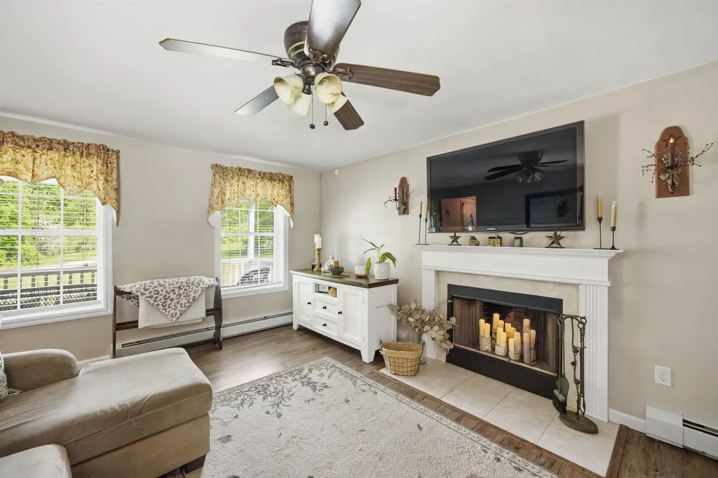 343 Beauty Hill Road Barrington NH 03825