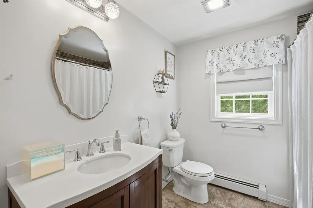 343 Beauty Hill Road Barrington NH 03825