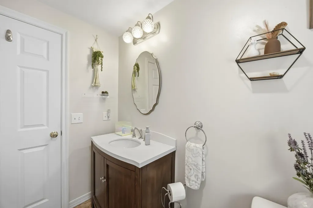 343 Beauty Hill Road Barrington NH 03825
