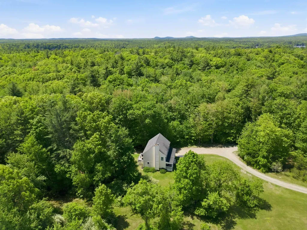 343 Beauty Hill Road Barrington NH 03825