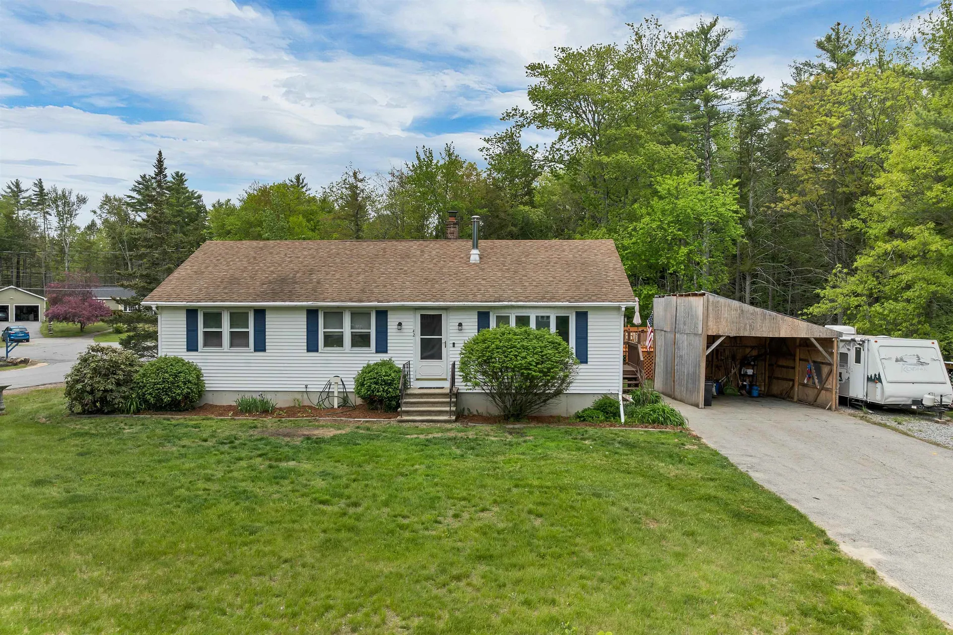 42 Cameron Drive Pittsfield NH 03263-3207