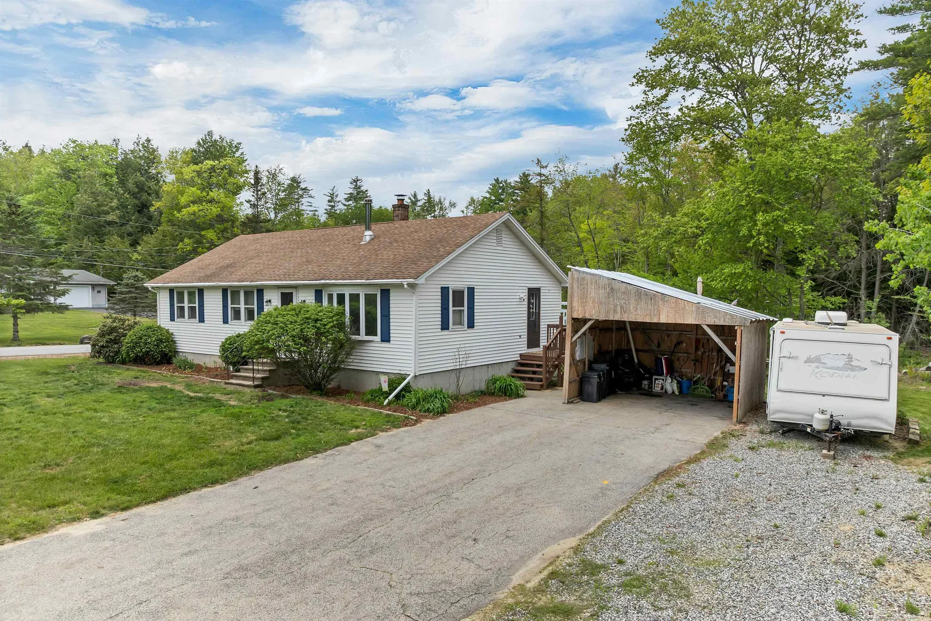 42 Cameron Drive Pittsfield NH 03263-3207