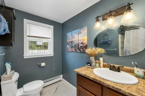 42 Cameron Drive Pittsfield NH 03263-3207