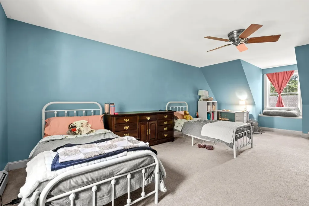137 Hearthside Drive Barrington NH 03825