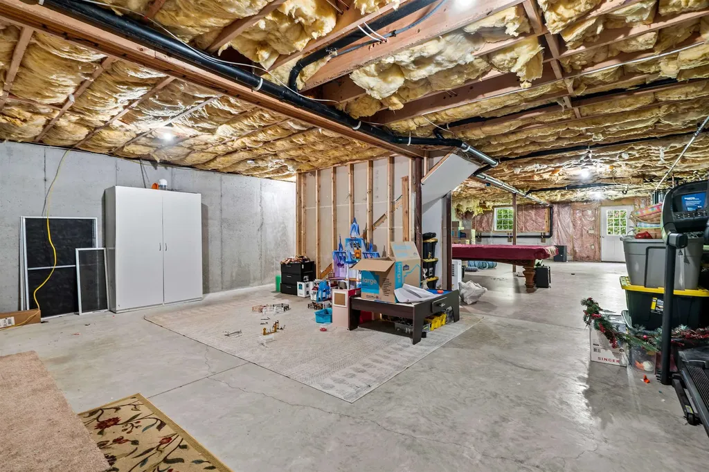 137 Hearthside Drive Barrington NH 03825