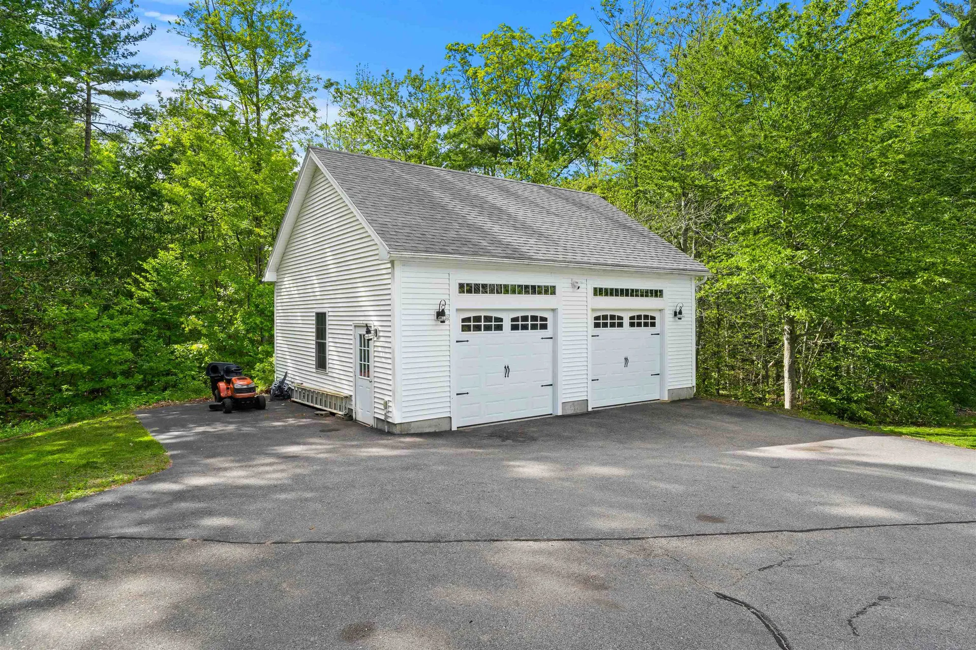 137 Hearthside Drive Barrington NH 03825