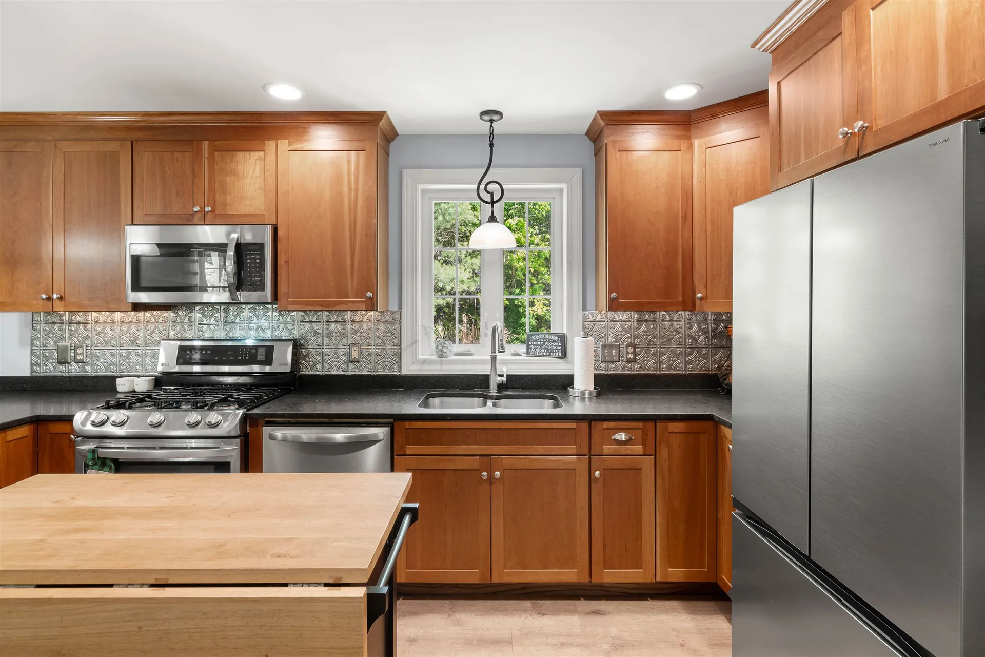 137 Hearthside Drive Barrington NH 03825