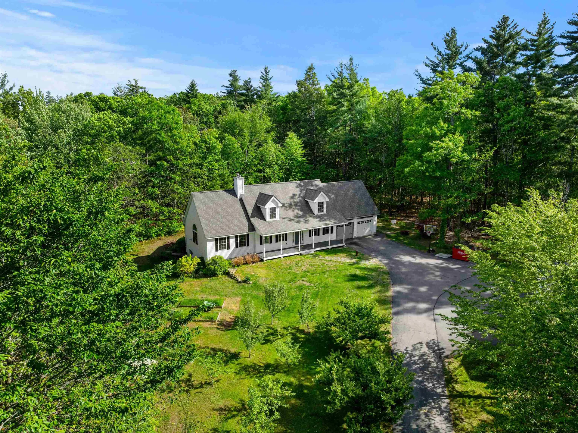 137 Hearthside Drive Barrington NH 03825