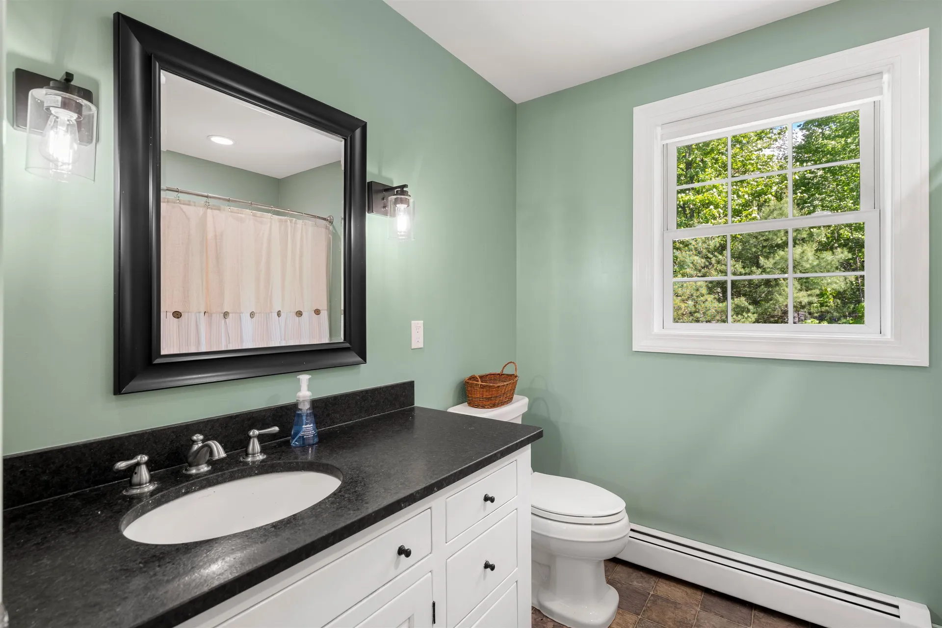 137 Hearthside Drive Barrington NH 03825
