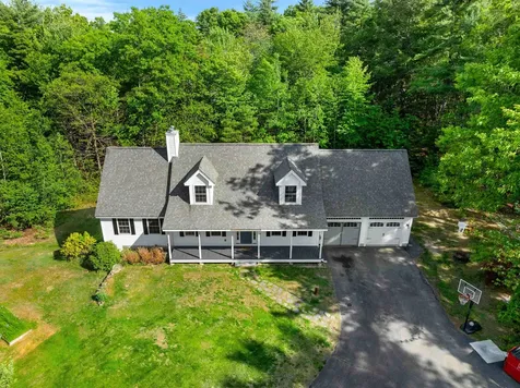137 Hearthside Drive Barrington NH 03825