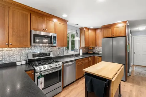137 Hearthside Drive Barrington NH 03825