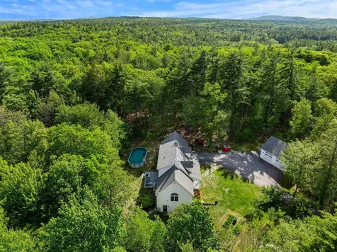 137 Hearthside Drive Barrington NH 03825